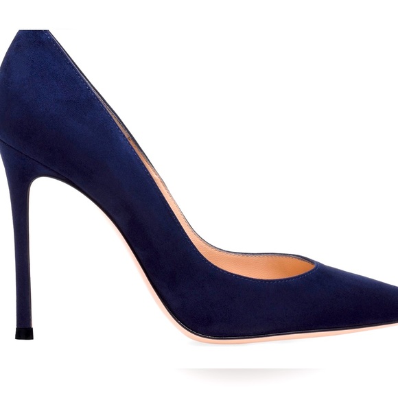 Mint Dark DENIM Gianvito Rossi “Gianvito 105” Stiletto Heels  rt $795 8.5 - Picture 1 of 13